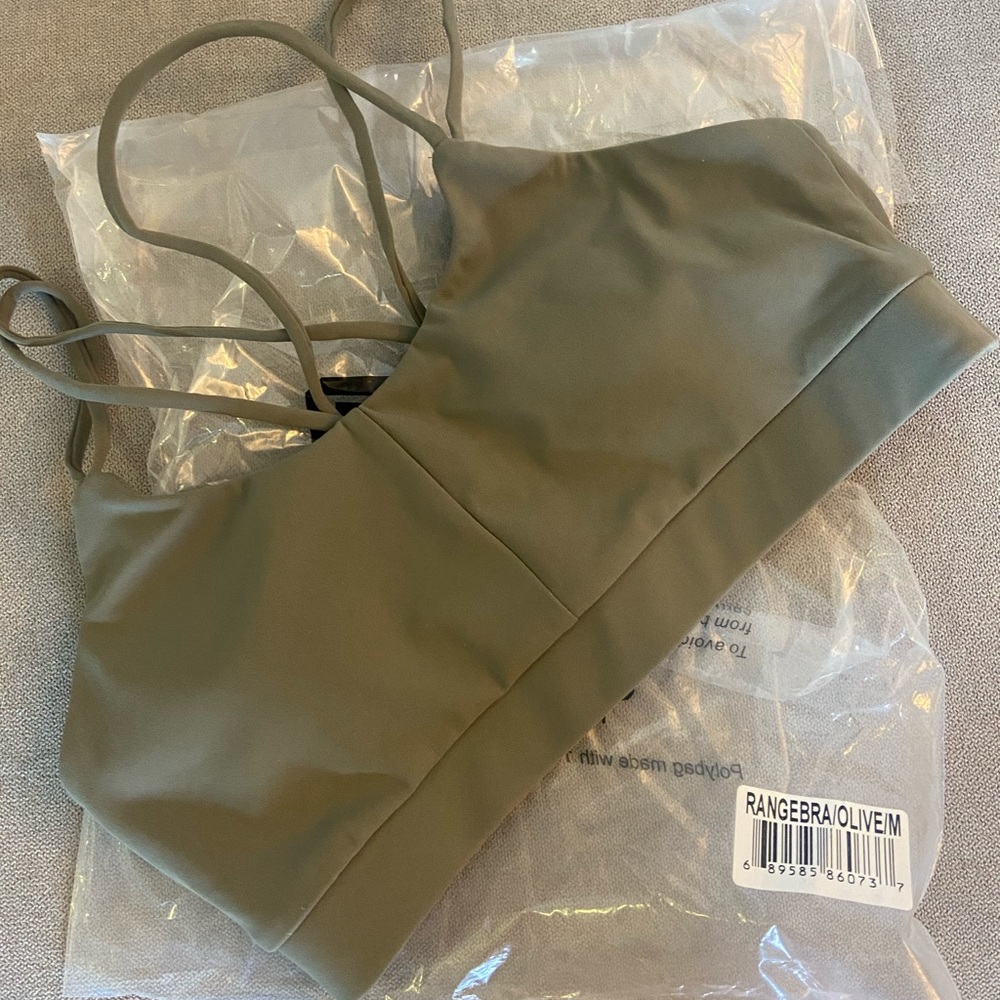 ECHT Range Bra in Olive- M- NEW